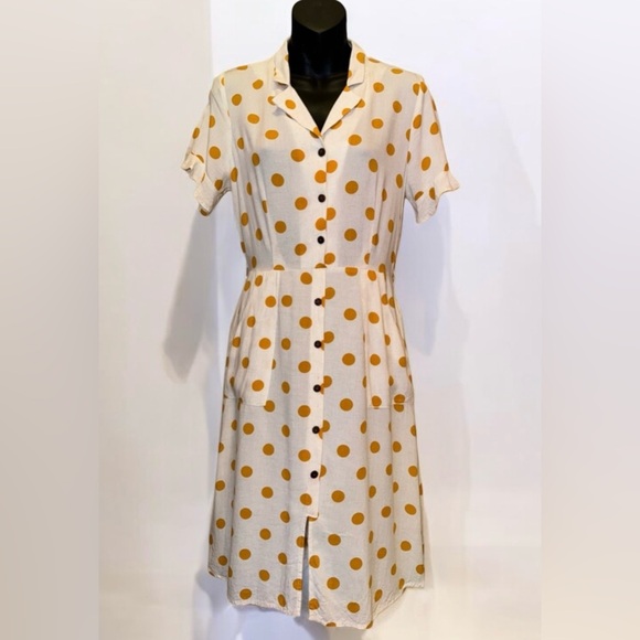 Monteau Dresses & Skirts - Monteau Orange Polka Dot Sun Dress size M